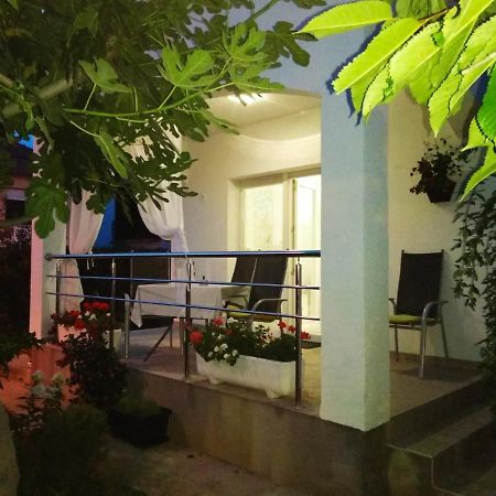 Radenka Zafron Apartment فوديس المظهر الخارجي الصورة