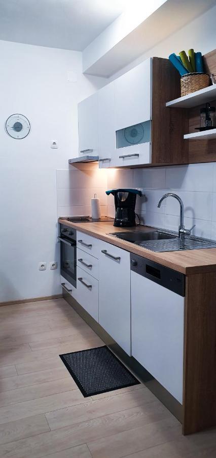 Radenka Zafron Apartment فوديس المظهر الخارجي الصورة